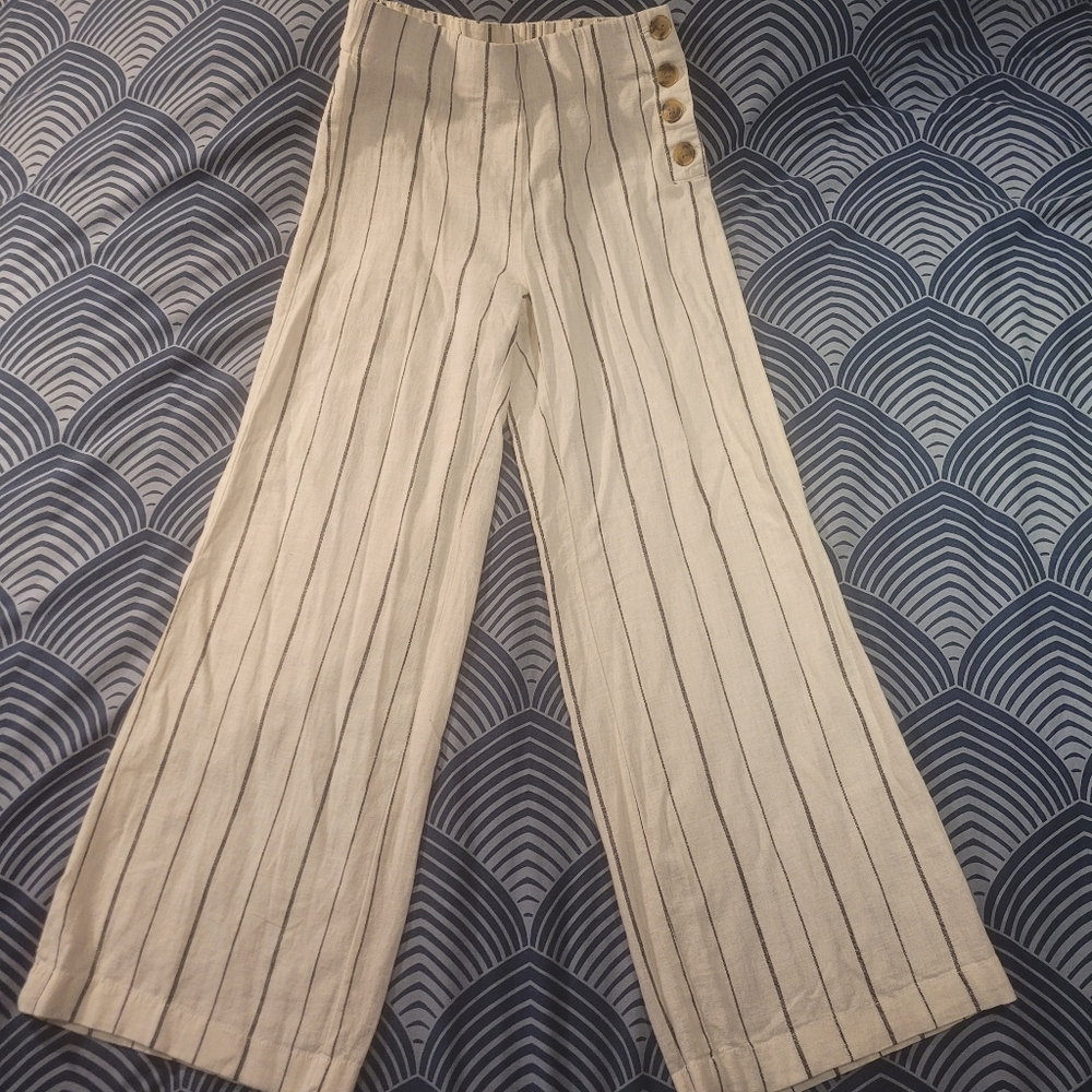 GAP Wide Legged Pants